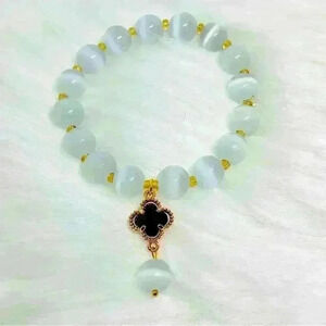 Elegant Moonstone Four-leaf Clover Bracelet